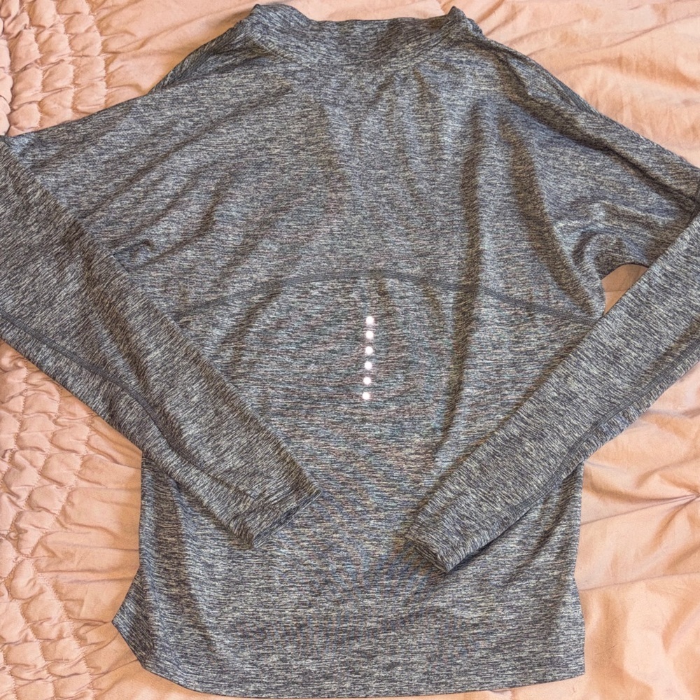 Nike Run pullover - Picture 4 of 4
